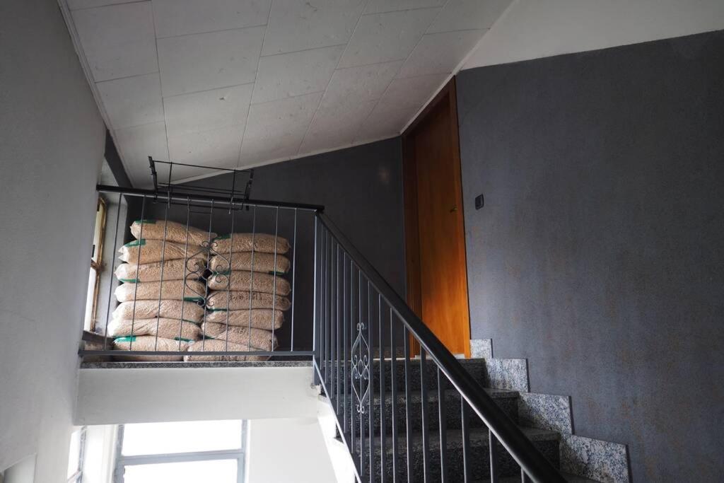 Apartamento La Casa Degli Ospiti Morbegno Exterior foto